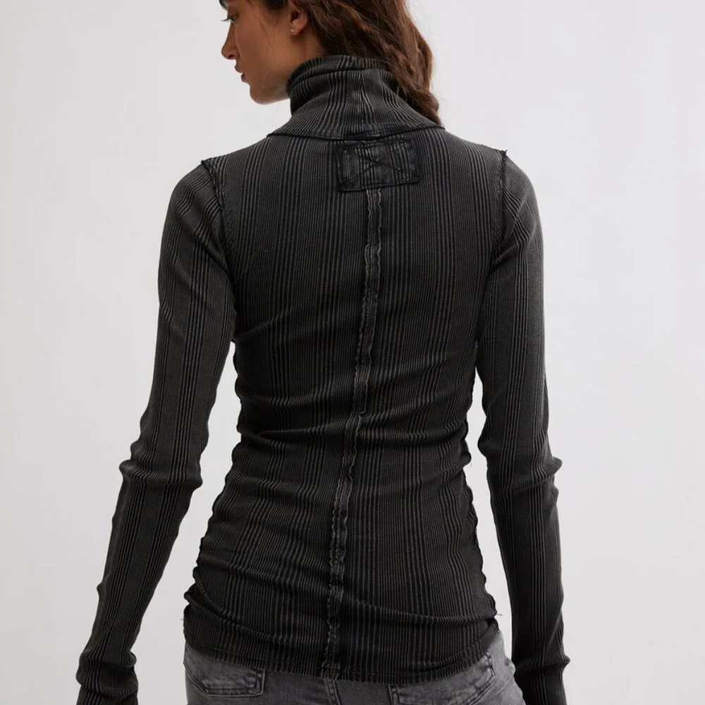 NEW Free People Brynn Turtleneck Sweater IN black 267 1J6